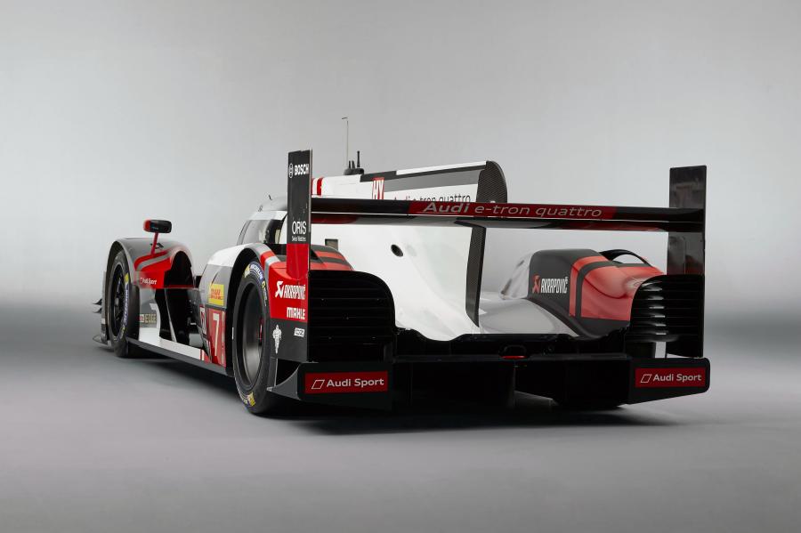  Audi R18 e-Tron Quattro 2015 года  (фото 15 из 25)
